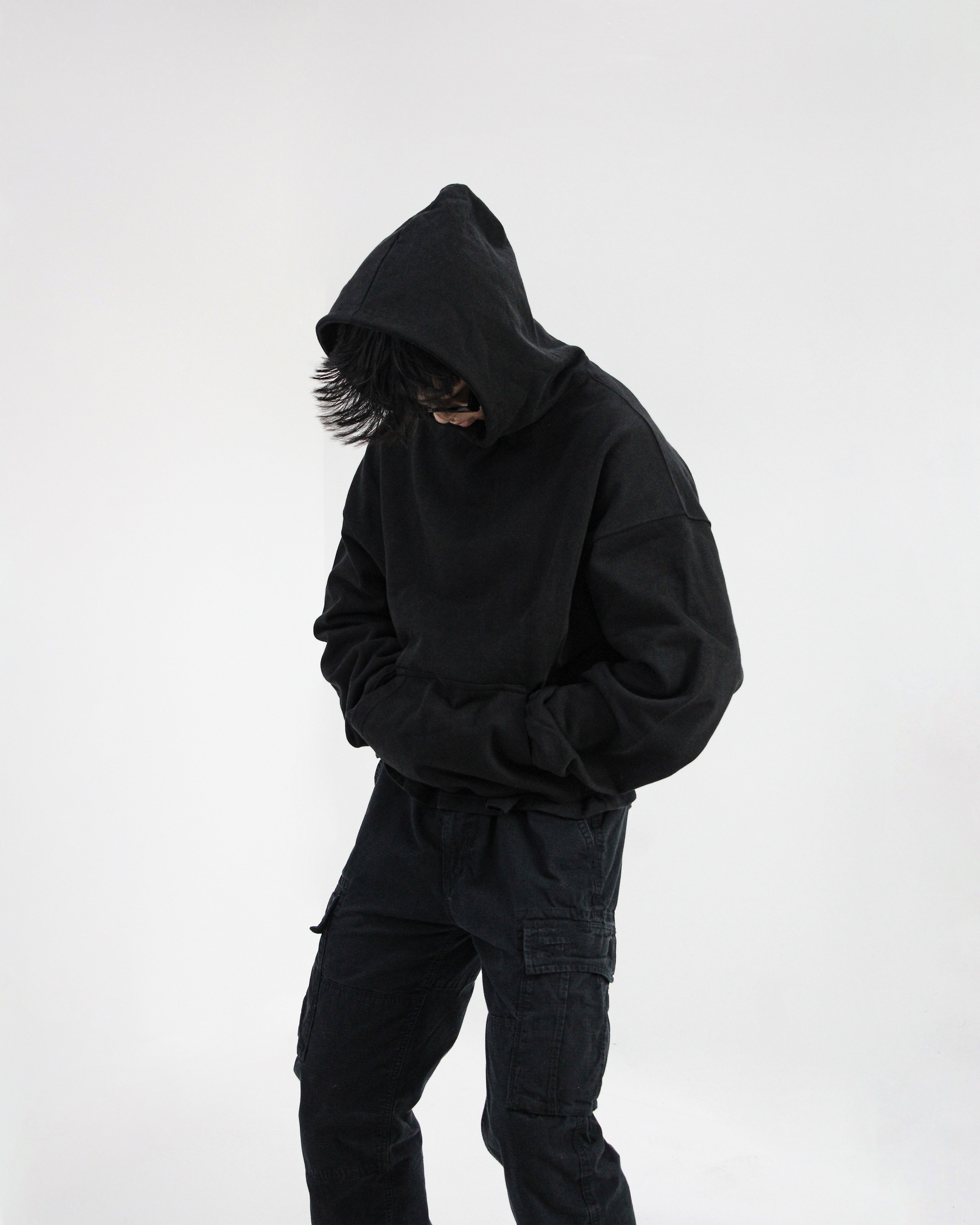 Ultra heavy black hoodie [ COMING 2025 ]
