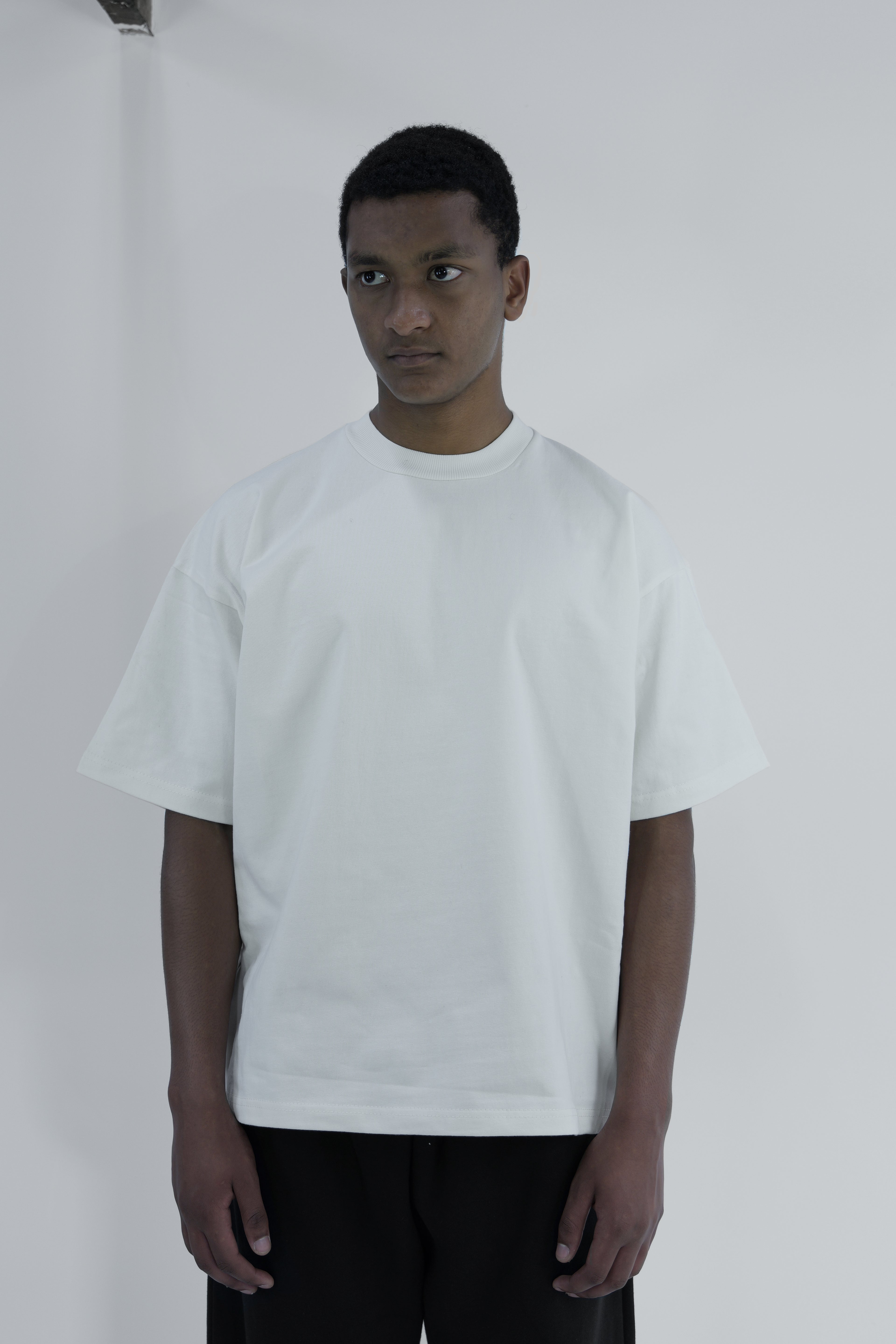 300gsm vintage heavyweight off white oversized box fit blank tee