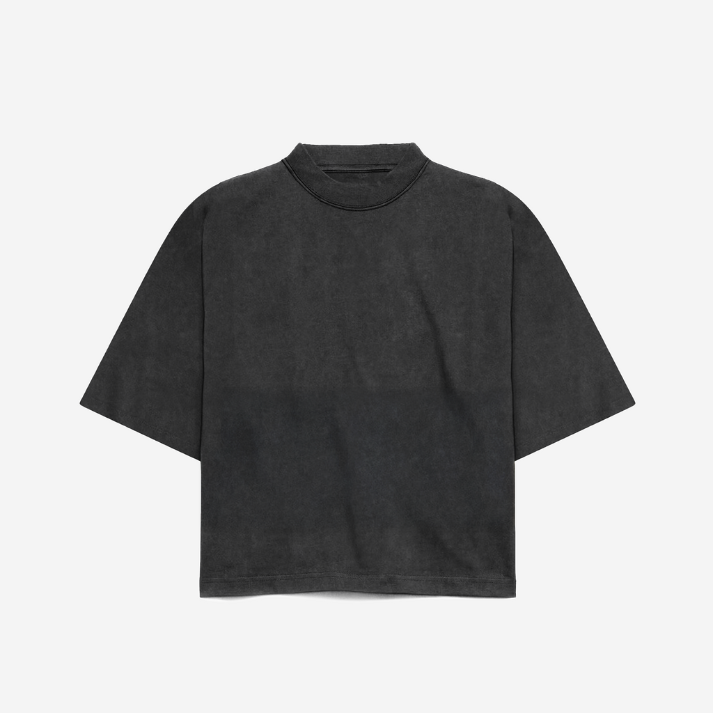 The box fit streetwear tee
